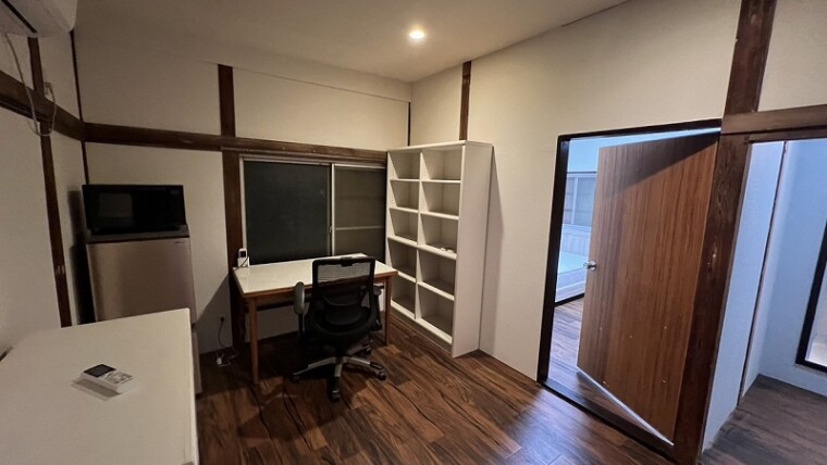 Tiny Apartment in Japan