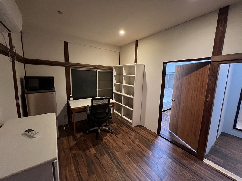 Tiny Apartment in Japan
